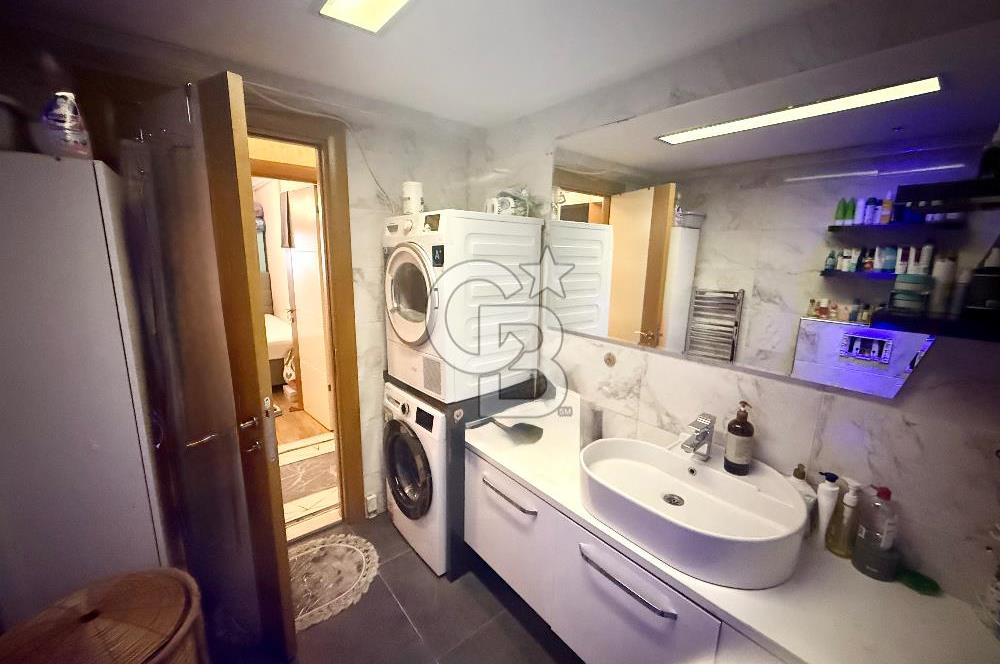 Bornova Avcılar Mirarda park  sitesi 3+1 