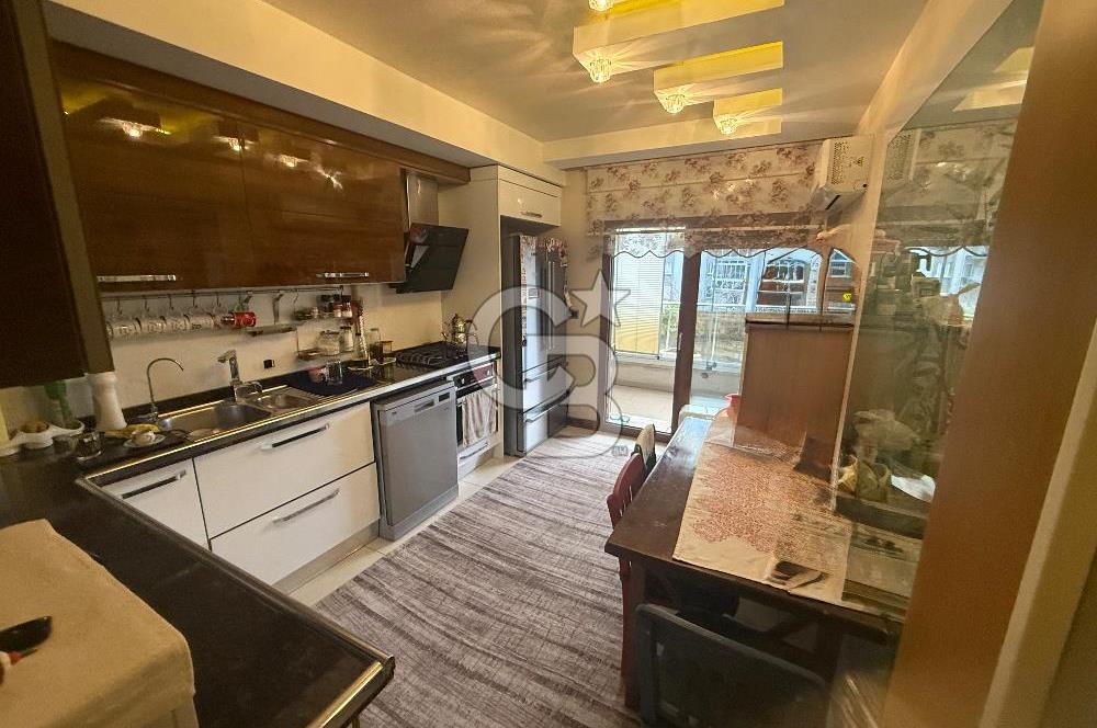 Bornova Avcılar Mirarda park  sitesi 3+1 