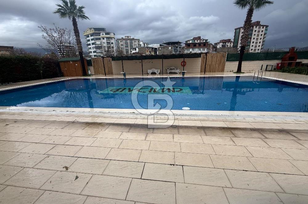 Bornova Avcılar Mirarda park  sitesi 3+1 