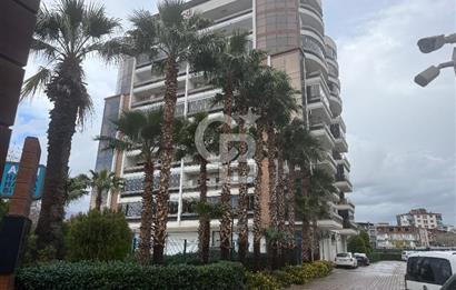 Bornova Avcılar Mirarda park  sitesi 3+1 