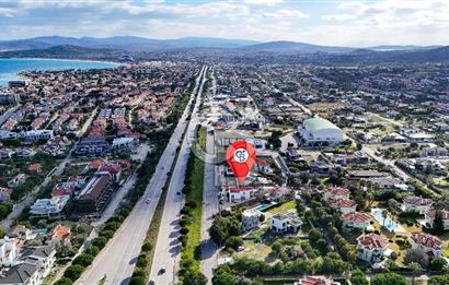 Çeşme Boyalıkta Ana Cadde Üzeri Komple Kiralık İşyeri