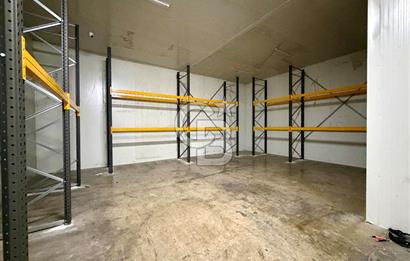 BORNOVA IŞIKKENT' TE KİRALIK 2800 M2 KİRALIK DEPO