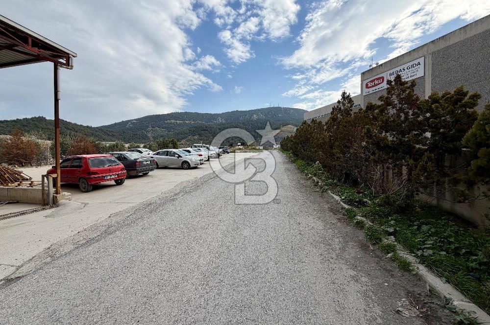 BORNOVA IŞIKKENT' TE KİRALIK 2800 M2 KİRALIK DEPO