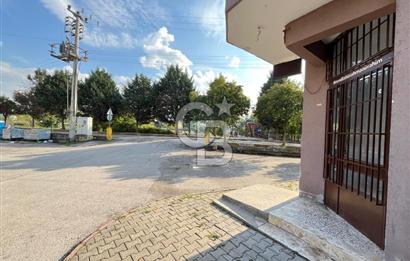 Başiskele Karşıyaka Sahil'e yakın 3 girişli,70 m² satılık dükkan