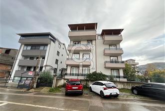 GÖLCÜK İHSANİYE MERKEZ 140m² SORUNSUZ 3+1 ARAKAT SATILIK DAİRE - 7 - 326738