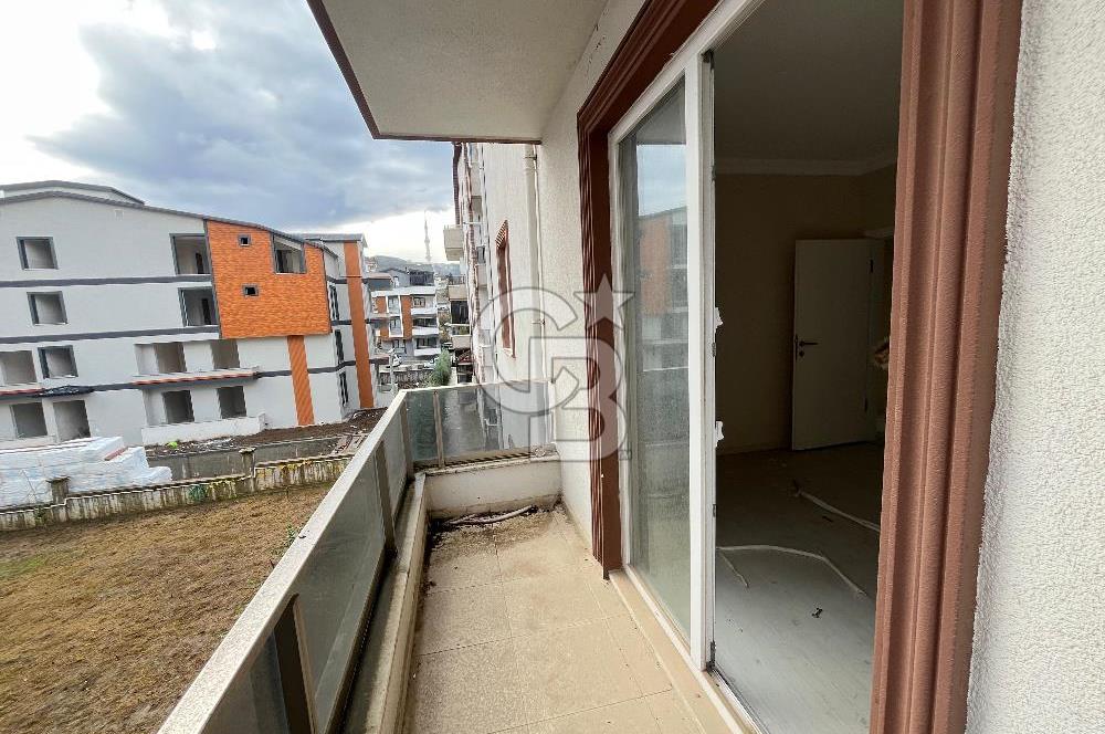 GÖLCÜK İHSANİYE MERKEZ 140m² SORUNSUZ 3+1 ARAKAT SATILIK DAİRE