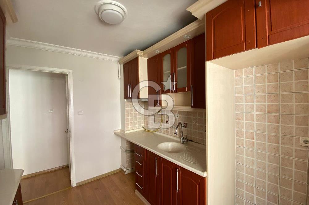 İzmir-Konak Eşrefpaşa Caddesi Yakını Atilla Mah.de 2+1 - 90 m² Kiralık Daire