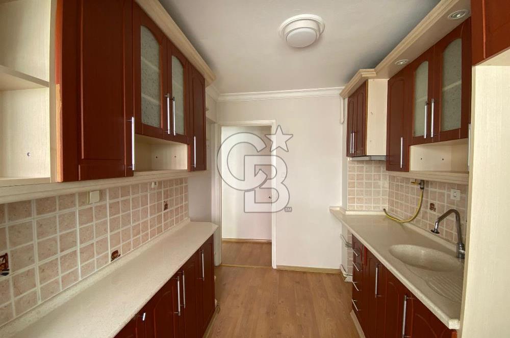 İzmir-Konak Eşrefpaşa Caddesi Yakını Atilla Mah.de 2+1 - 90 m² Kiralık Daire