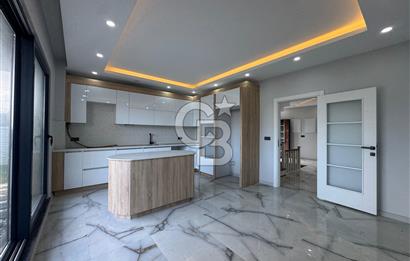 SATILIK, HADIMKOY MAHALLESINDE LUKS TRIPKEKS VILLA!