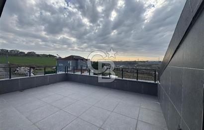 SATILIK, HADIMKOY MAHALLESINDE LUKS TRIPKEKS VILLA!