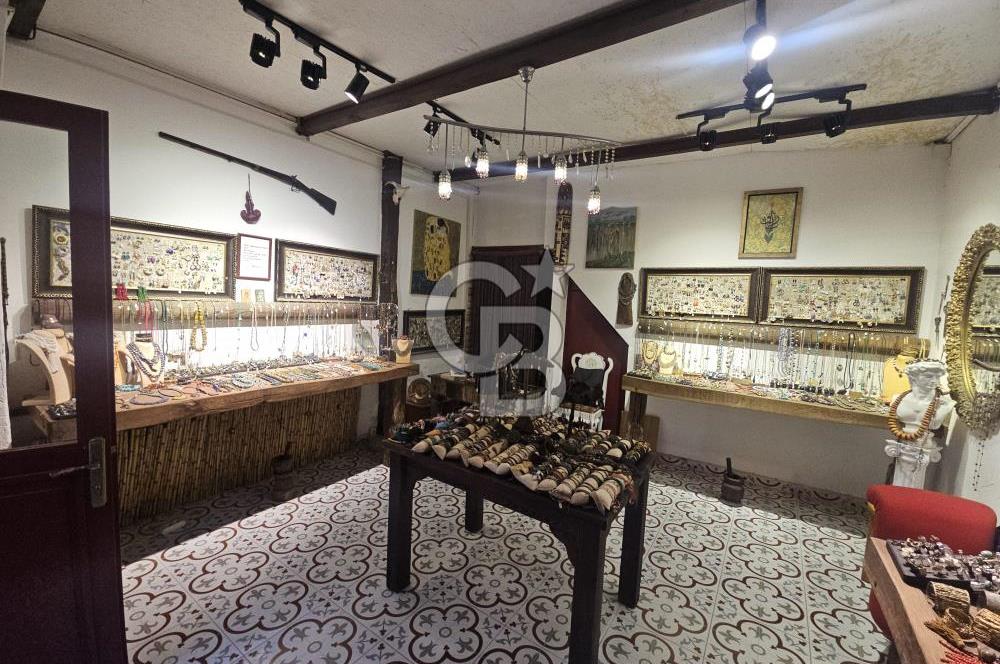 urla malgaca pazarı yakını mermerli çeşmede devren kiralık dükkan