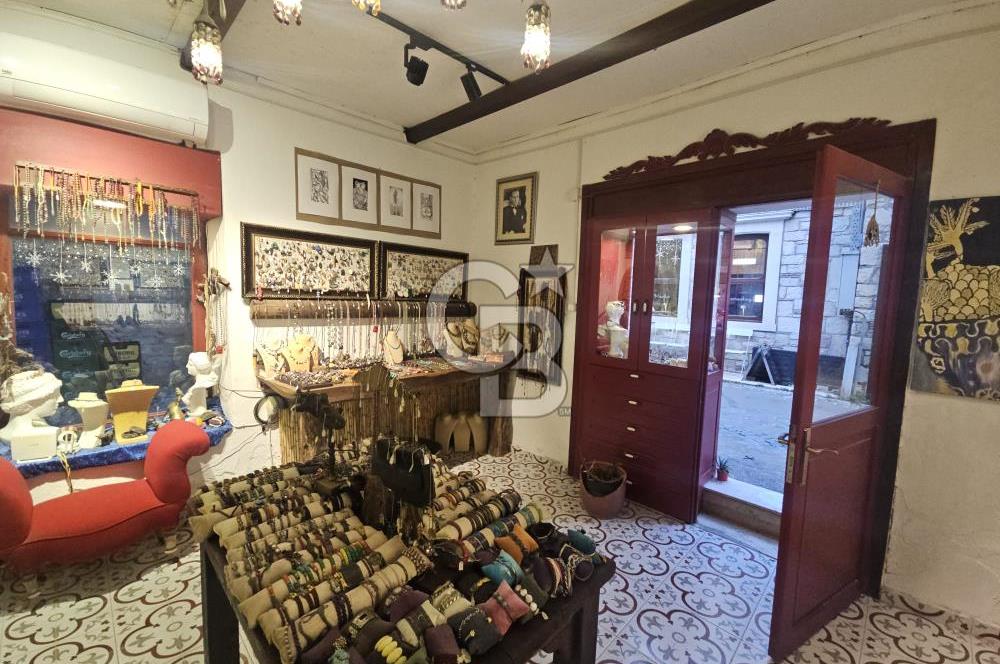 urla malgaca pazarı yakını mermerli çeşmede devren kiralık dükkan