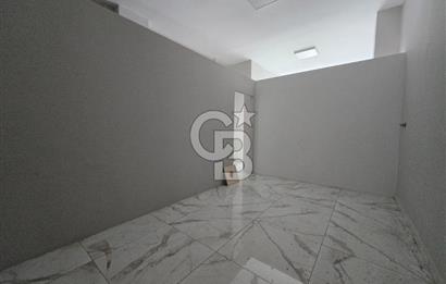 Çiğli Yeni Mahallede 70 m² Merkezi Konumda Kiralık Dükkan