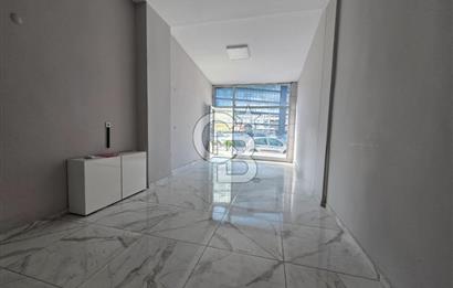 Çiğli Yeni Mahallede 70 m² Merkezi Konumda Kiralık Dükkan