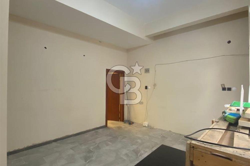 ATA CADDESİNE 90 METRE MESAFEDE SATILIK DÜKKAN