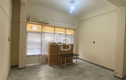 ATA CADDESİNE 90 METRE MESAFEDE SATILIK DÜKKAN