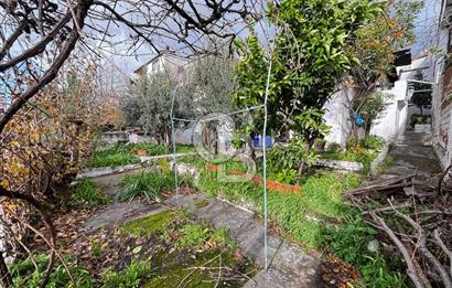 İzmir Karşıyaka Cumhuriyet Mahallesi Satılık Müstakil Daire CB-PH