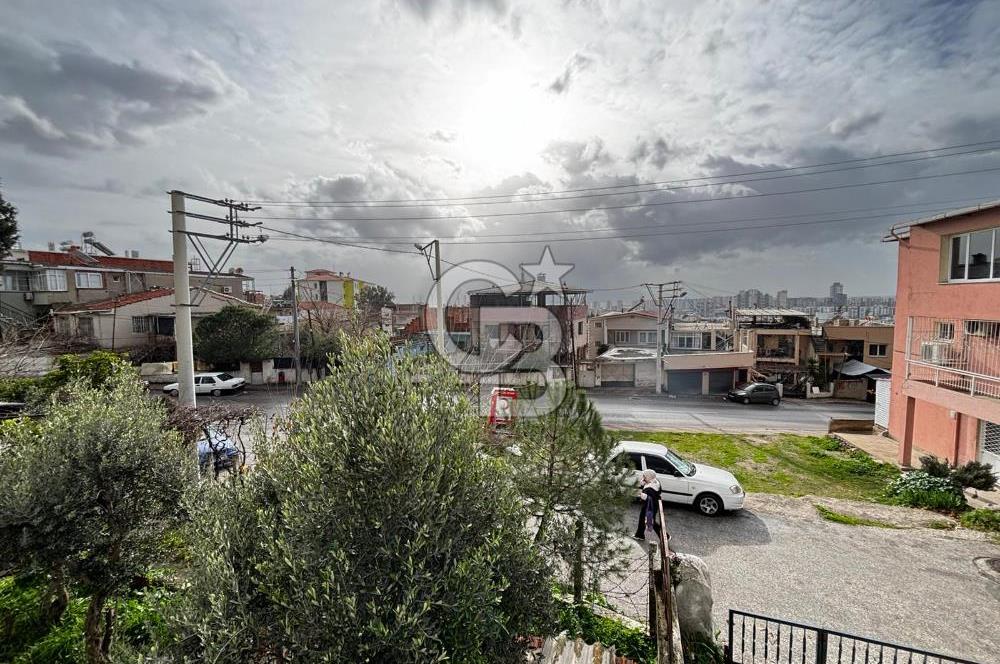 İzmir Karşıyaka Cumhuriyet Mahallesi Satılık Müstakil Daire CB-PH