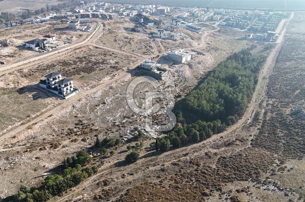 Menemen Seyrek Villakent'te 796 m2 Satılık Arsa