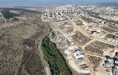 Menemen Seyrek Villakent'te 796 m2 Satılık Arsa