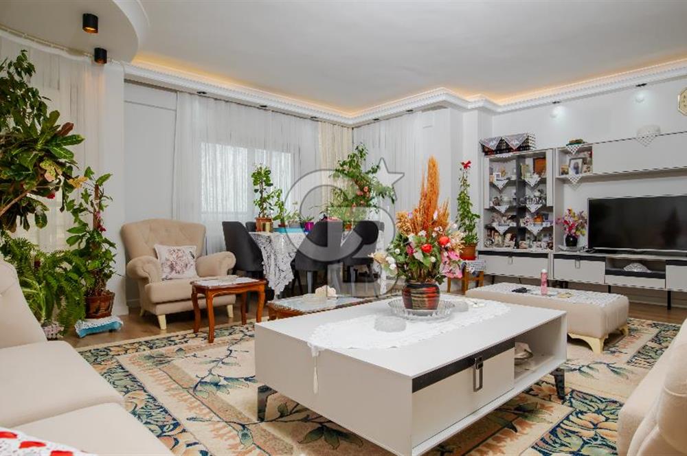 Yeni Girne'de İçi Yapılı, Site İçerisinde, 3+1 Geniş Ferah Daire