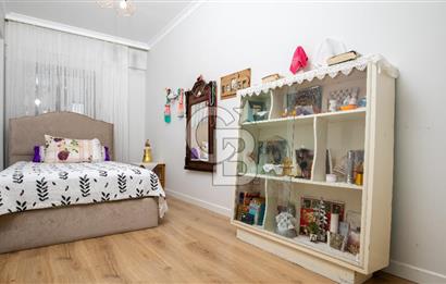 Yeni Girne'de İçi Yapılı, Site İçerisinde, 3+1 Geniş Ferah Daire