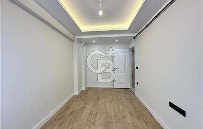 ZEYTİNBURNU VELİEFENDİ'DE SATILIK MERKEZİ KONUMDA 2+1 70M² DAİRE