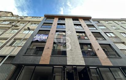 ZEYTİNBURNU VELİEFENDİ'DE SATILIK MERKEZİ KONUMDA 2+1 70M² DAİRE