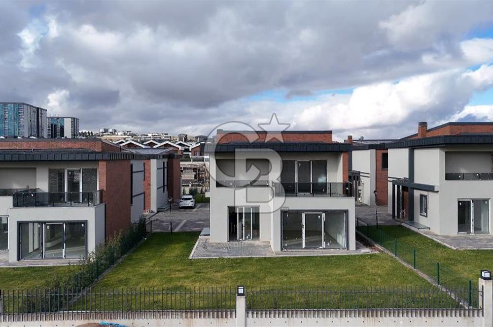 Bağlıca’ da Güvenlikli Site İçerisinde Sıfır 6+1 Villa 🏡✨