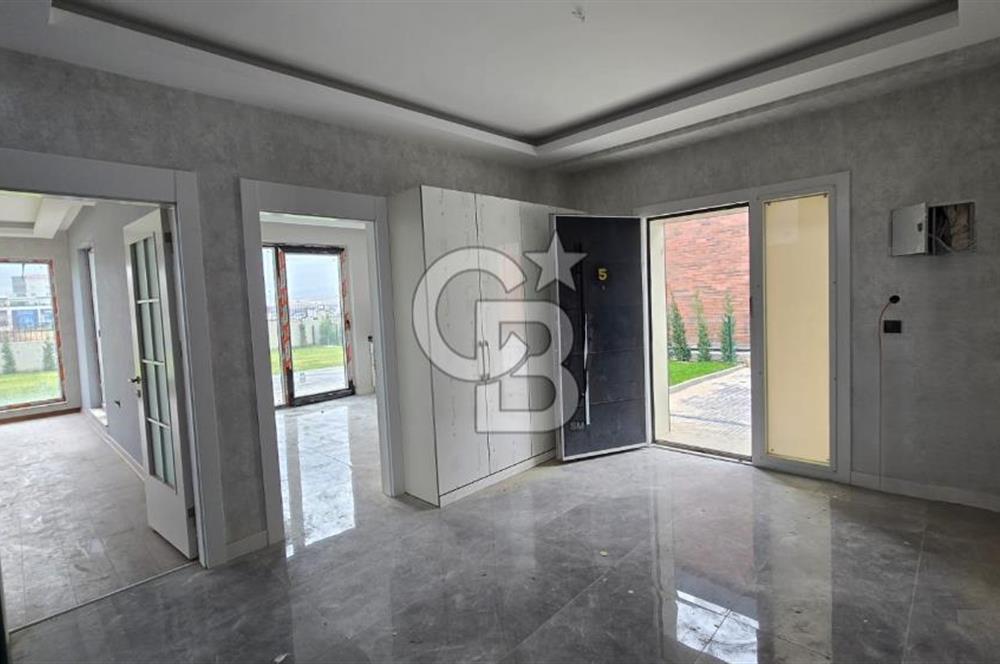 Bağlıca’ da Güvenlikli Site İçerisinde Sıfır 6+1 Villa 🏡✨