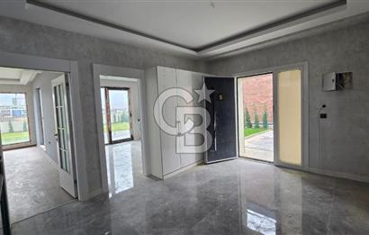 Bağlıca’ da Güvenlikli Site İçerisinde Sıfır 6+1 Villa 🏡✨