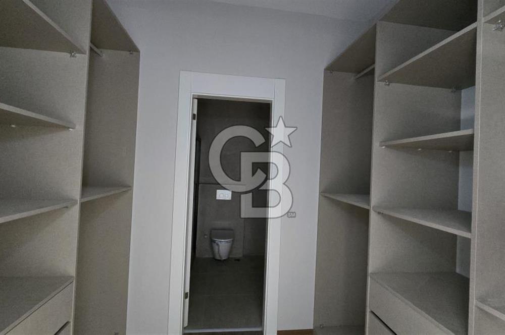 Bağlıca’ da Güvenlikli Site İçerisinde Sıfır 6+1 Villa 🏡✨