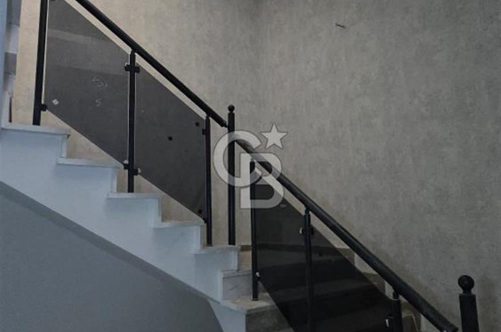 Bağlıca’ da Güvenlikli Site İçerisinde Sıfır 6+1 Villa 🏡✨