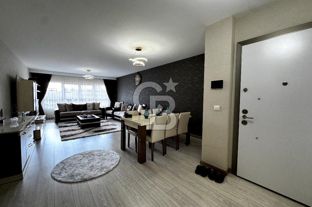 KAŞMİR YONCA'DA 5+1 SATILIK FIRSAT DAİRE!!!