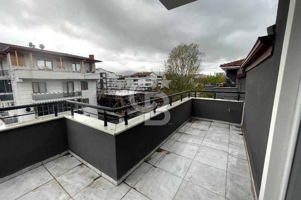 YOLA SIFIR, GENİŞ AİLEYE UYGUN, 4+1 SIFIR SATILIK ÇATI DUBLEKS