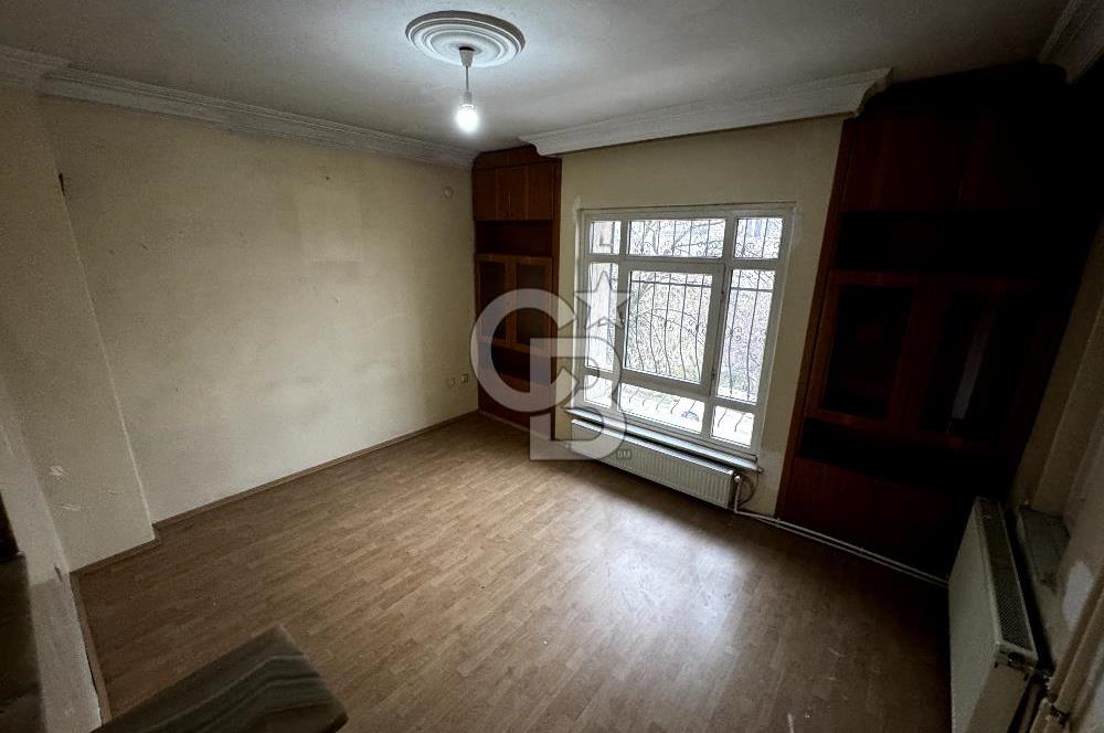 MOBİLYACILAR SİTESİNDE 5+3 SATILIK KÖŞE MÜSTAKİL TRİPLEKS!!!