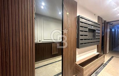 Altunizade Ay Konakları'nda Satılık 3+2 Sıfır Dubleks Daire