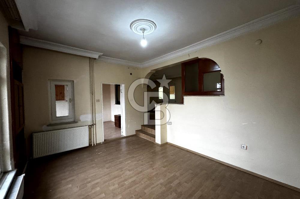 MOBİLYACILAR SİTESİNDE 5+3 SATILIK KÖŞE MÜSTAKİL TRİPLEKS!!!