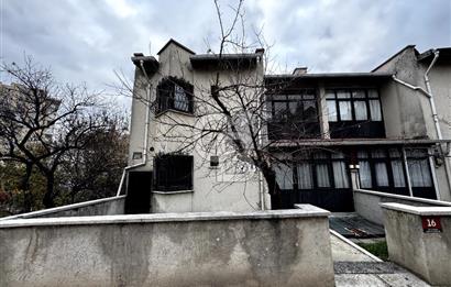 MOBİLYACILAR SİTESİNDE 5+3 SATILIK KÖŞE MÜSTAKİL TRİPLEKS!!!