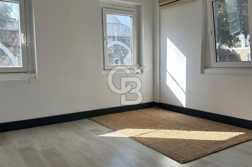 Bodrum Merkezi Lokasyonda Kiralık Büro 