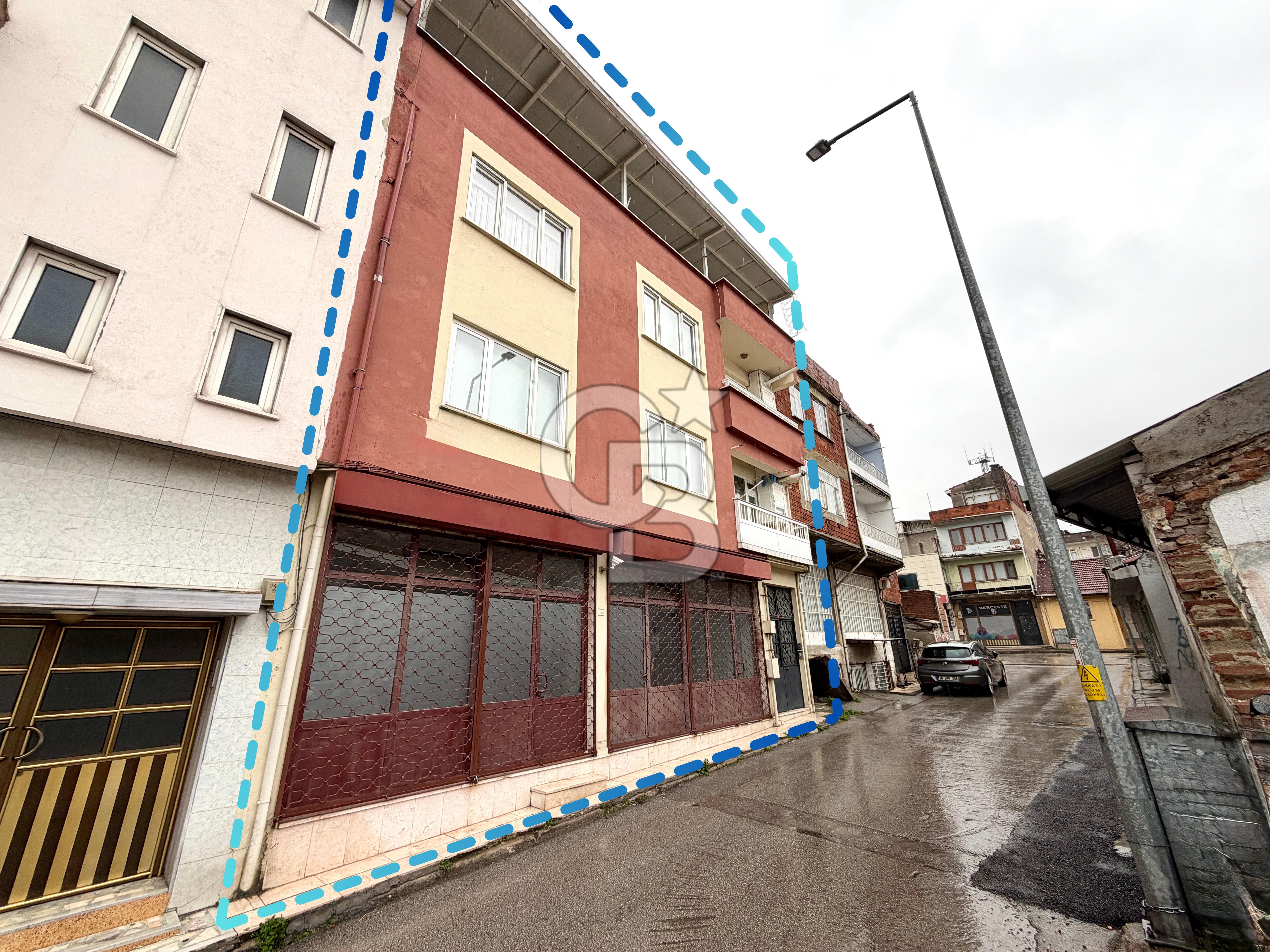 Yıldırım Duaçınarı Vişne Bölgesinde Bakımlı Komple Satılık Bina