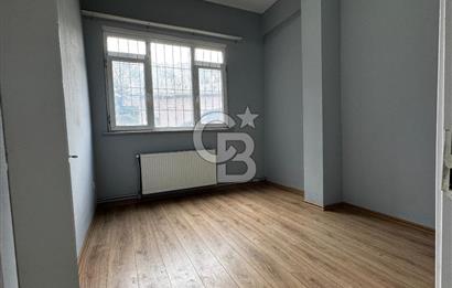 İTÜ ETİLER Girişi Karşısı İçi Yenilenmiş 1+1 Kiralık Daire