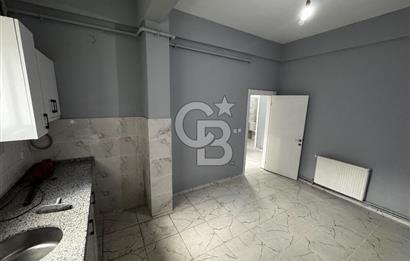 İTÜ ETİLER Girişi Karşısı İçi Yenilenmiş 1+1 Kiralık Daire