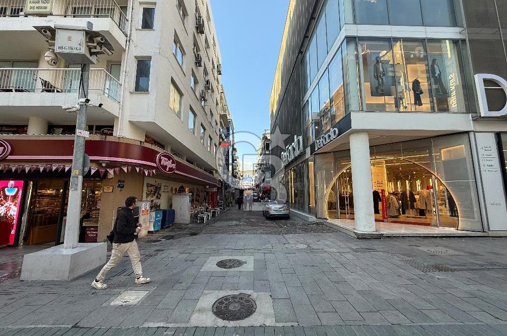 Karşıyaka Çarşı’da Devren Kiralık Dönerci