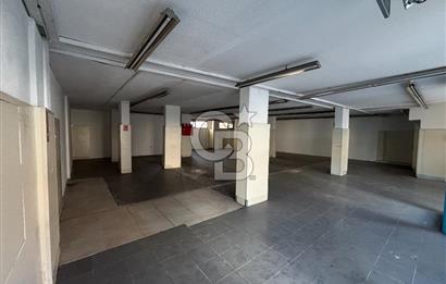 Gıda Çarşısı Yakını Asansörlü  Cadde Üzeri 2 Katlı Dükkan