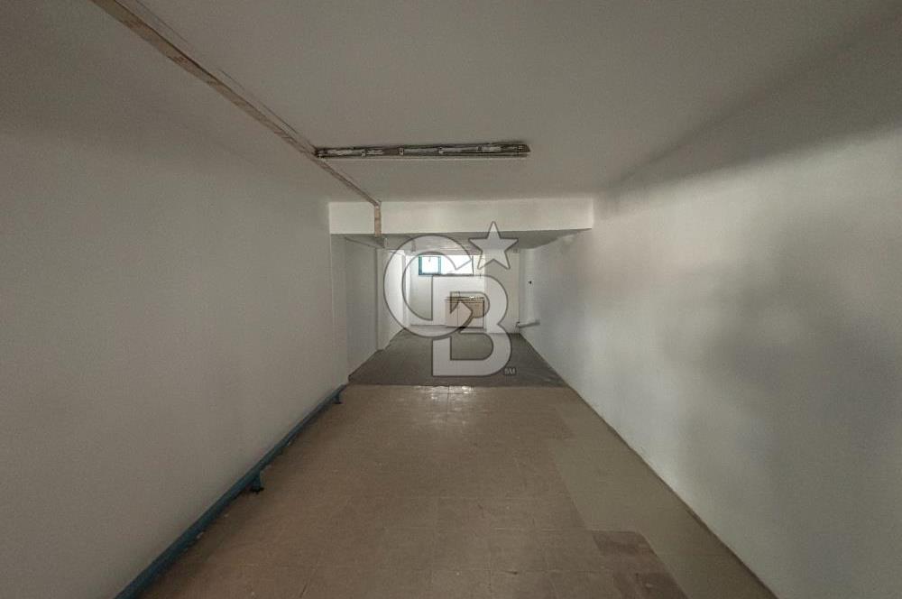 Gıda Çarşısı Yakını Asansörlü  Cadde Üzeri 2 Katlı Dükkan