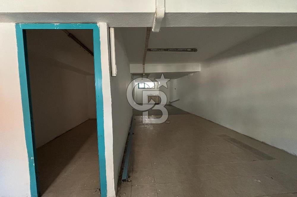 Gıda Çarşısı Yakını Asansörlü  Cadde Üzeri 2 Katlı Dükkan