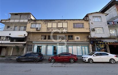 Gıda Çarşısı Yakını Asansörlü  Cadde Üzeri 2 Katlı Dükkan