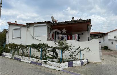 Seferihisar Turgut’da Satılık Köy Evi