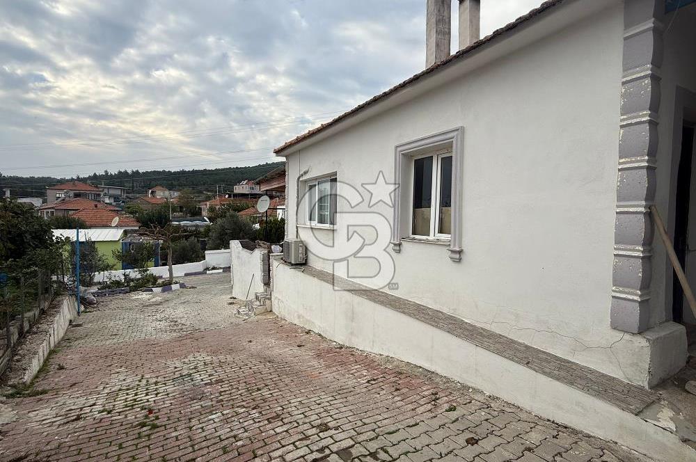 Seferihisar Turgut’da Satılık Köy Evi